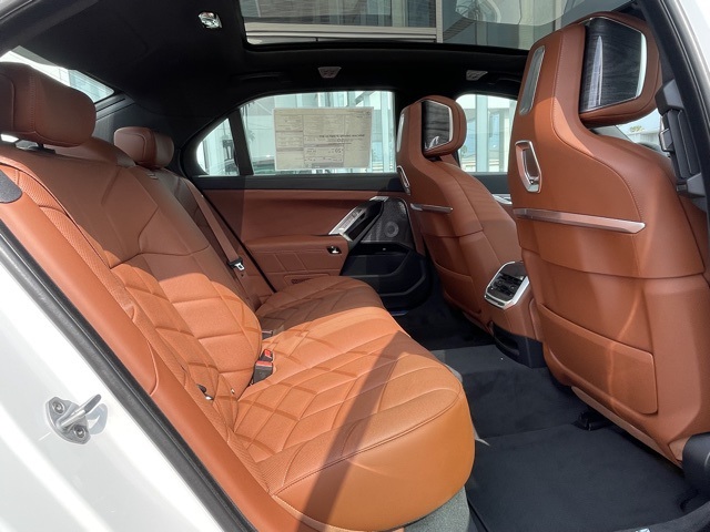 2025 Bmw 760i 760i xDrive photo 4