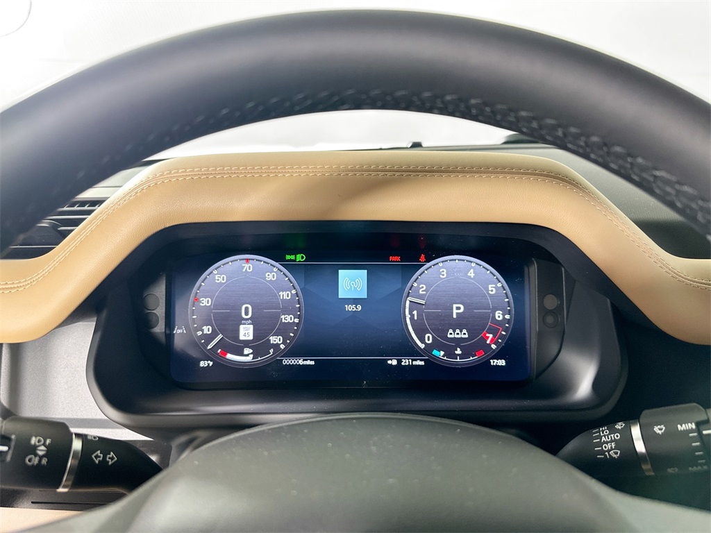2025 Land Rover Defender 90 X-Dynamic SE photo 15