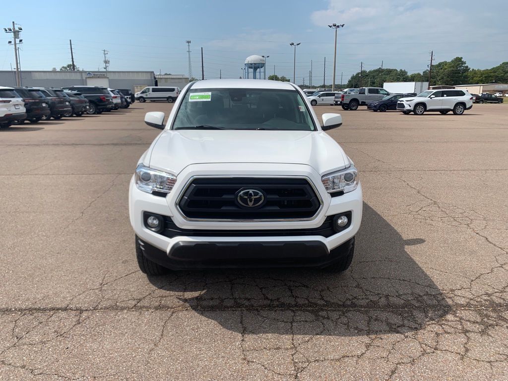 2023 Toyota Tacoma SR5 photo 2