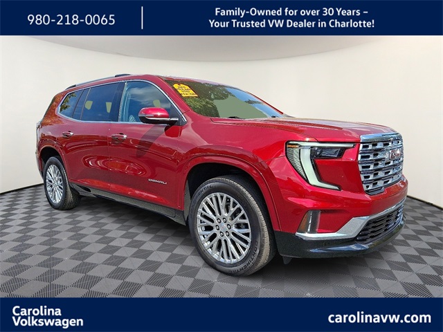 2024 GMC Acadia Denali's photo