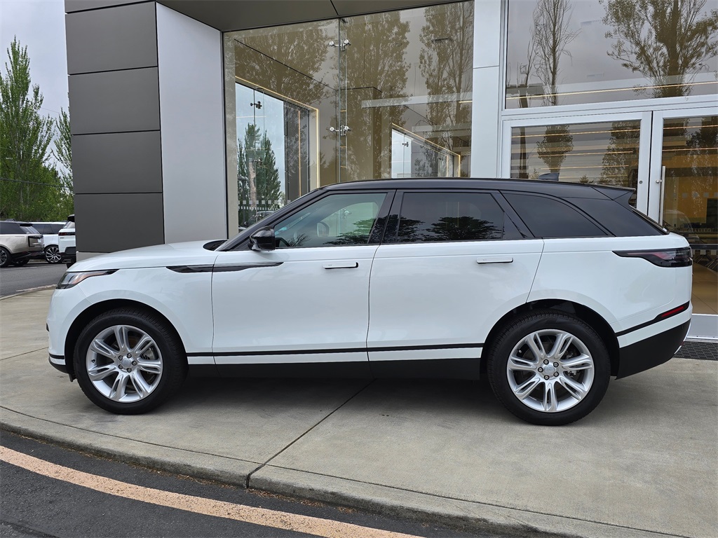 2025 Land Rover Range Rover Velar S photo 4