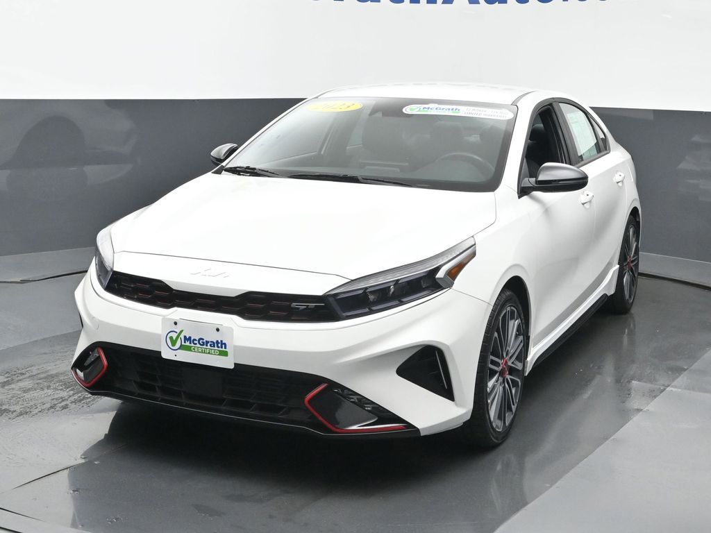 2023 Kia Forte GT photo 14