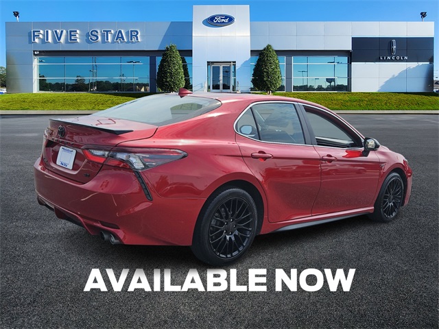 2024 Toyota Camry SE photo 8