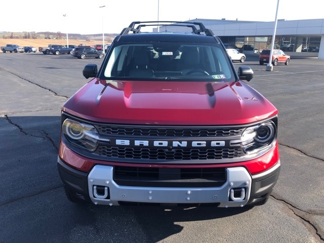 2025 Ford Bronco Sport Badlands photo 2