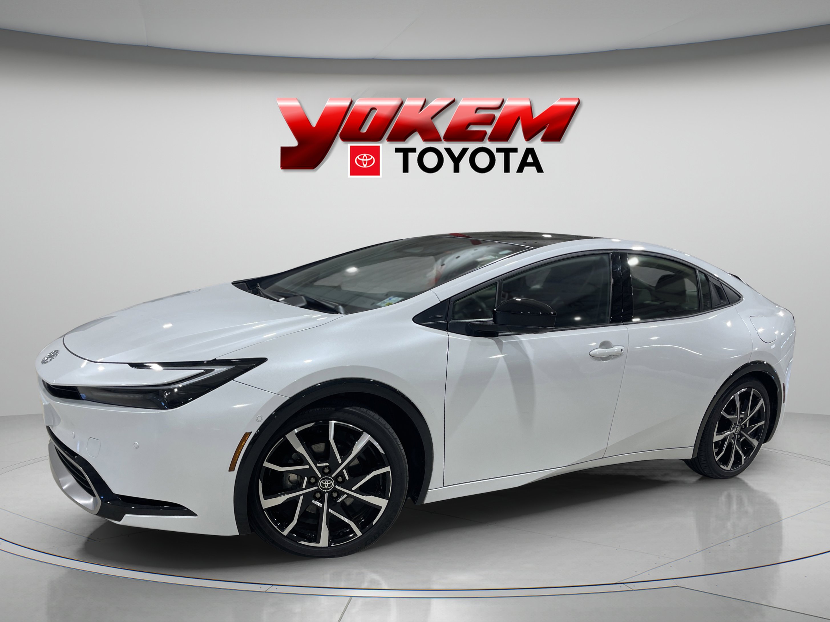 2024 Toyota Prius Prime XSE Premium's photo