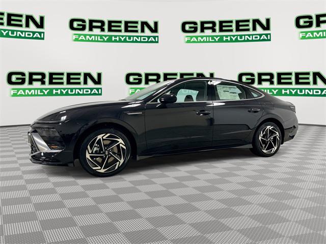 2026 Hyundai Sonata SEL's photo