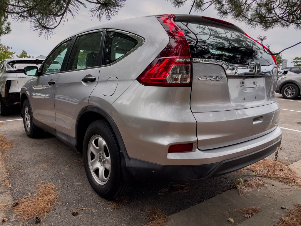 2016 Honda CR-V LX photo 3