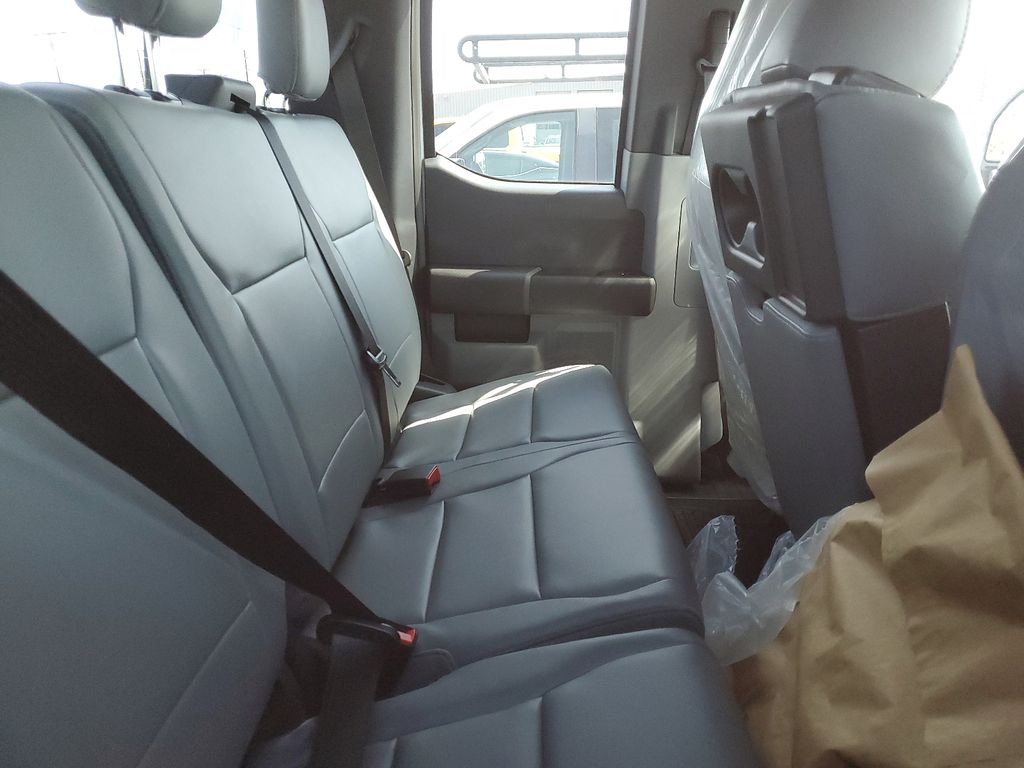 2024 Ford F-550 XL photo 4