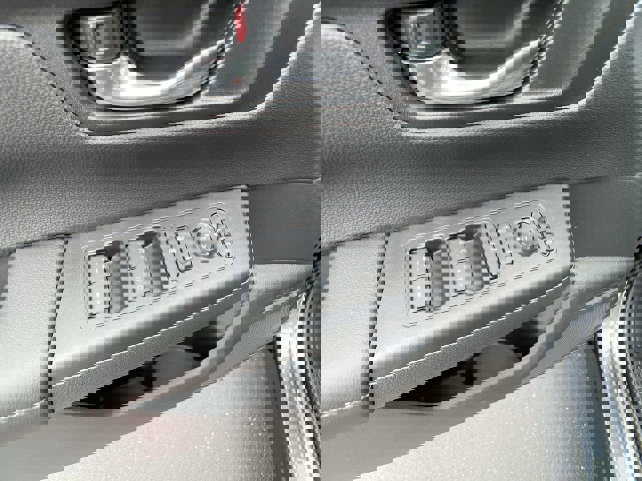 2026 Honda CR-V EX photo 12