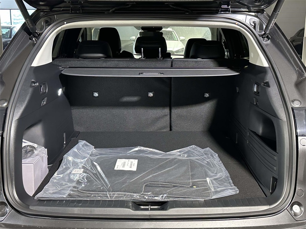 2025 Mazda CX-50 Preferred photo 26