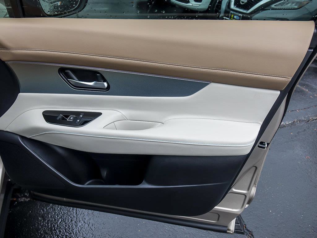 2025 NISSAN MURANO - Image 32