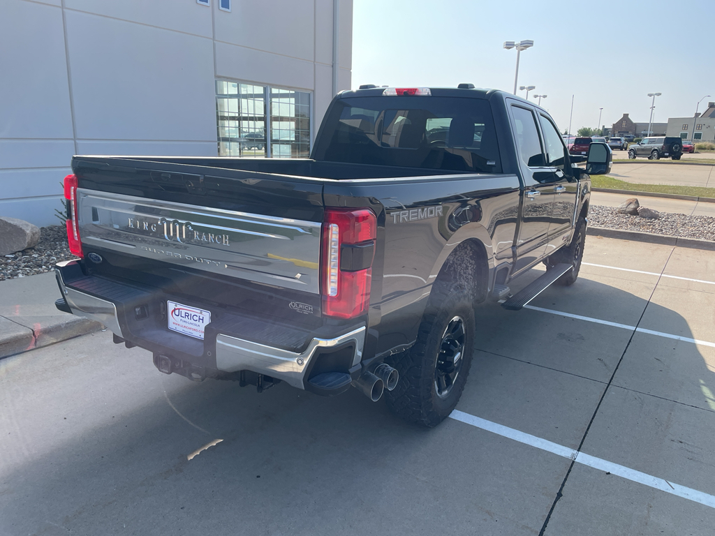 2025 Ford F-350 King Ranch photo 6