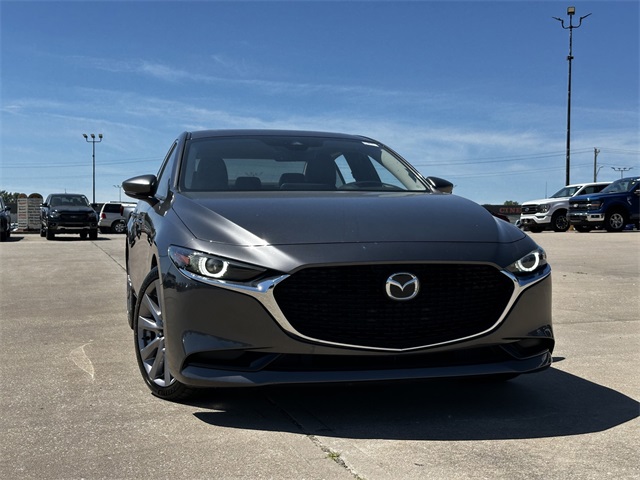 Used 2019 Mazda Mazda3 Premium AWD with VIN JM1BPBEM0K1118591 for sale in Kansas City