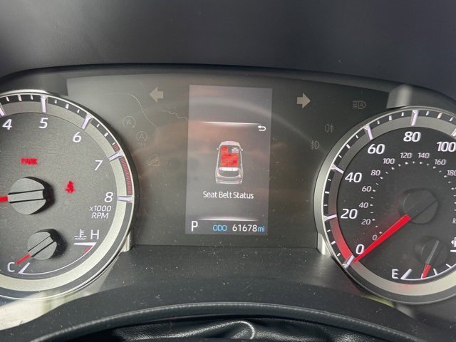 2022 Toyota Highlander LE photo 12