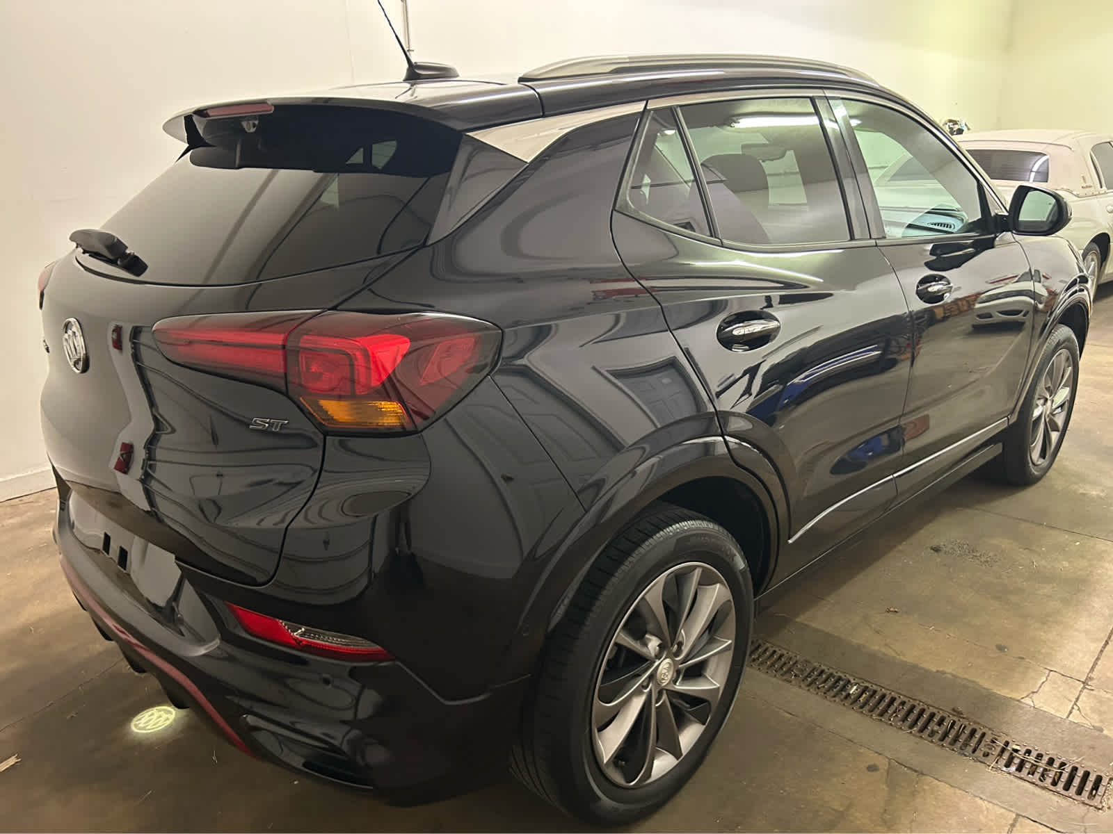 2021 Buick Encore GX Essence photo 2