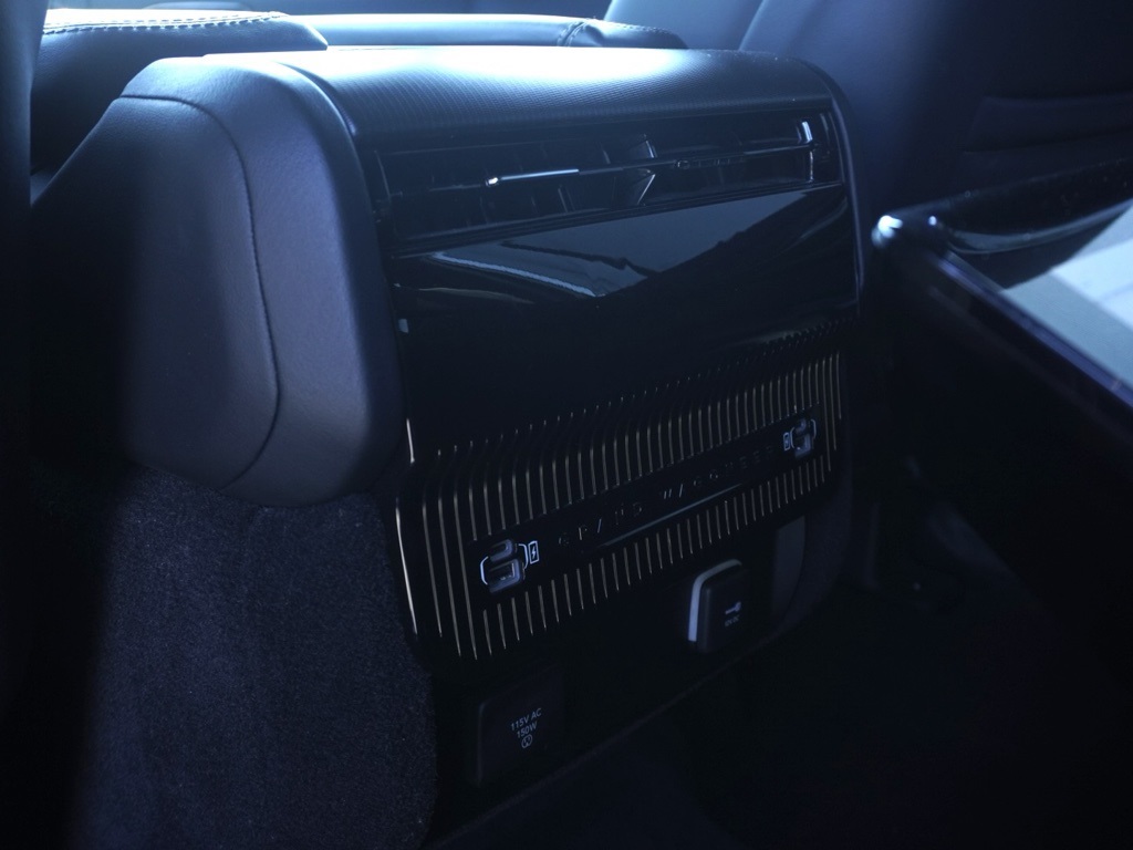 2024 Jeep Grand Wagoneer L II Obsidian photo 20