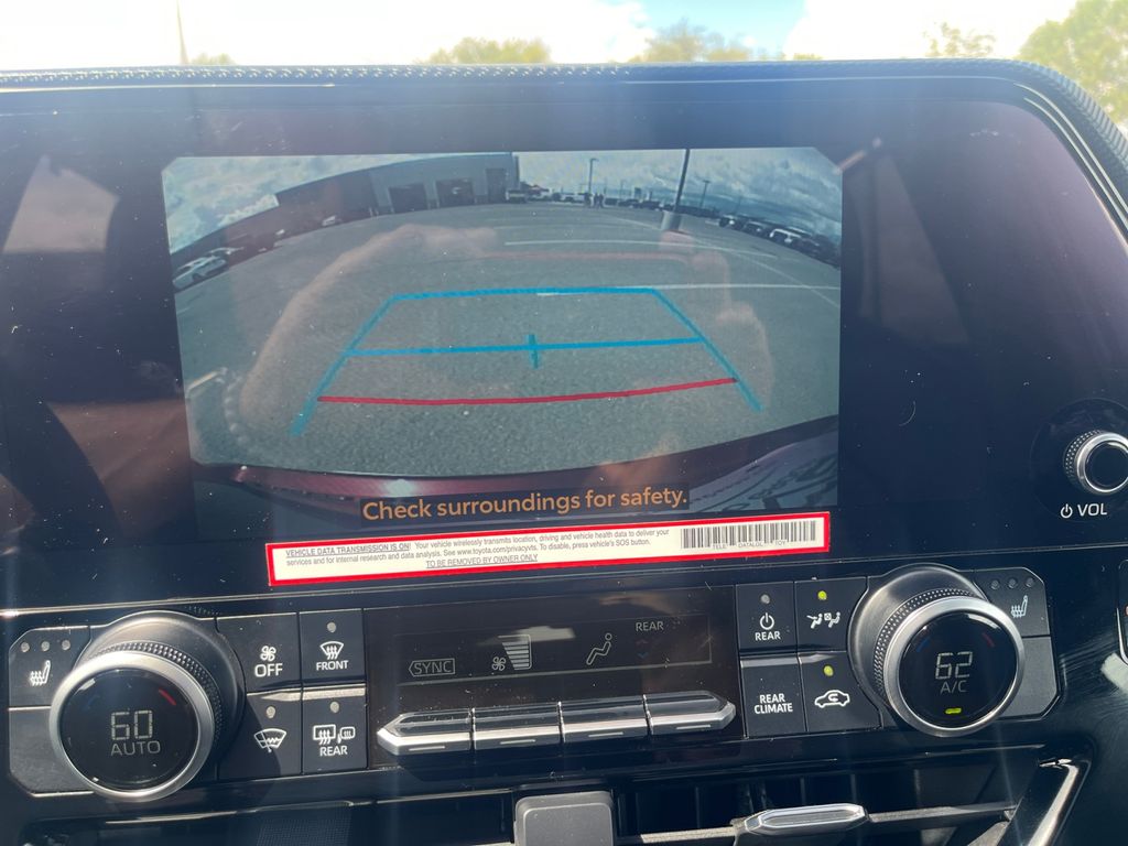2023 Toyota Highlander XSE photo 25