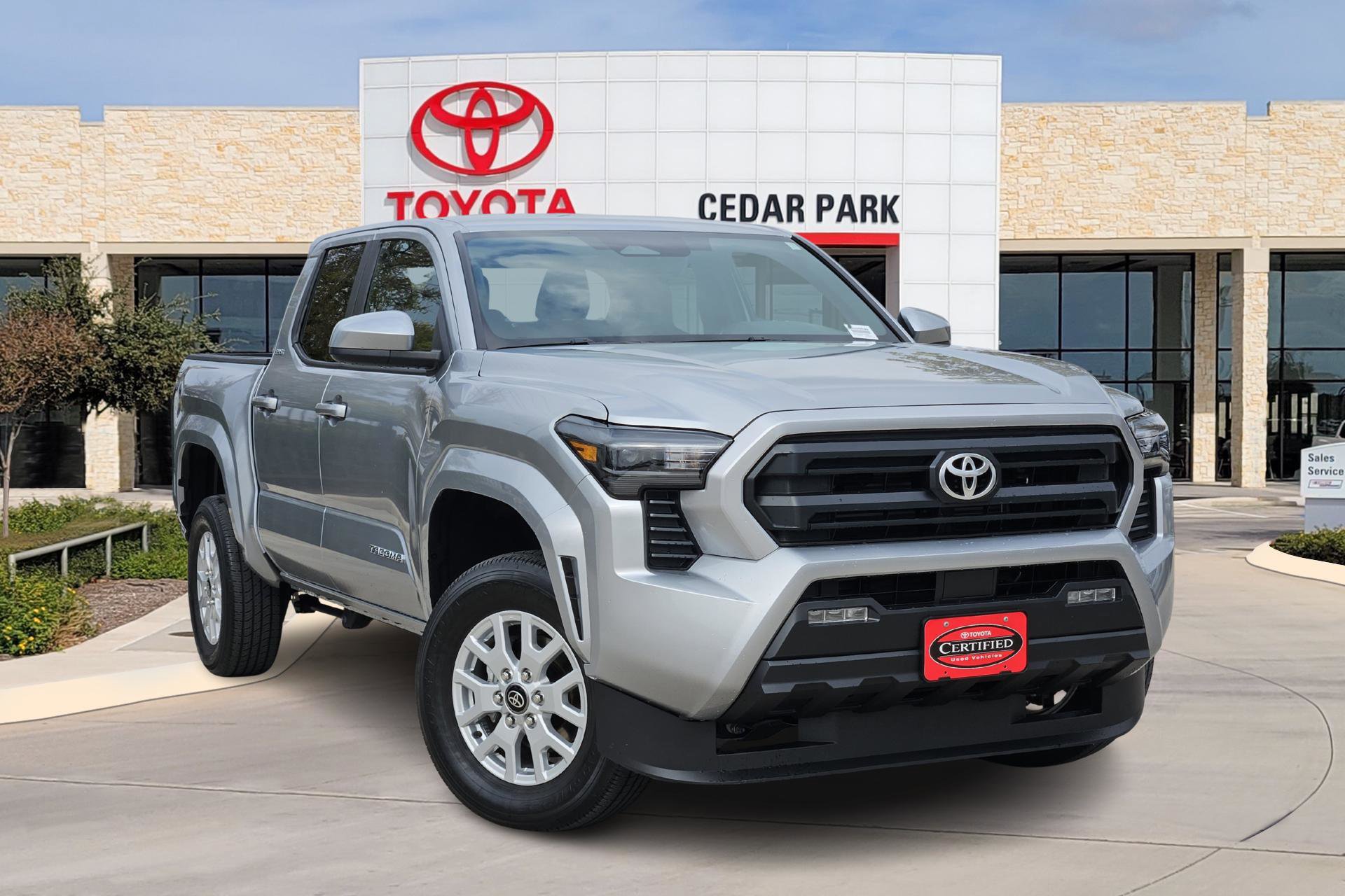 2025 Toyota Tacoma SR5's photo