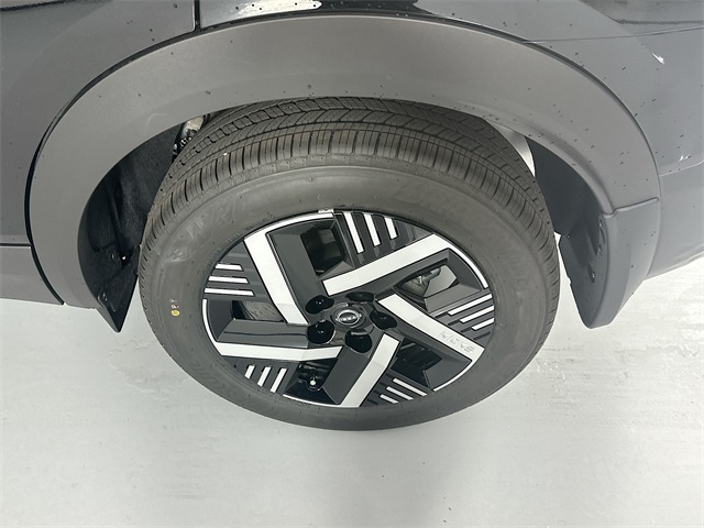 2026 Nissan Kicks SV photo 11
