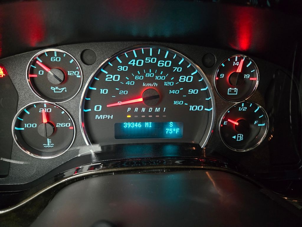 2023 Chevrolet Express photo 22