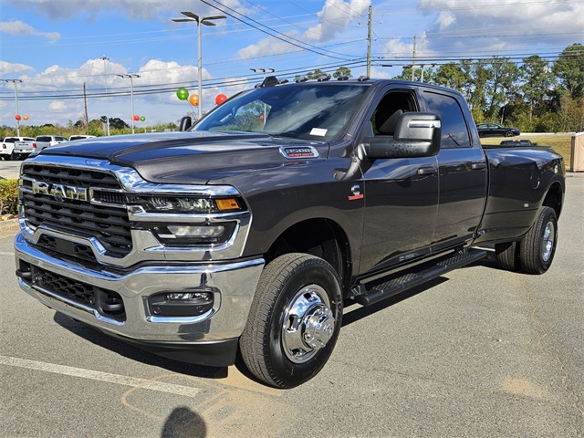 2026 Ram 3500 Tradesman photo 3