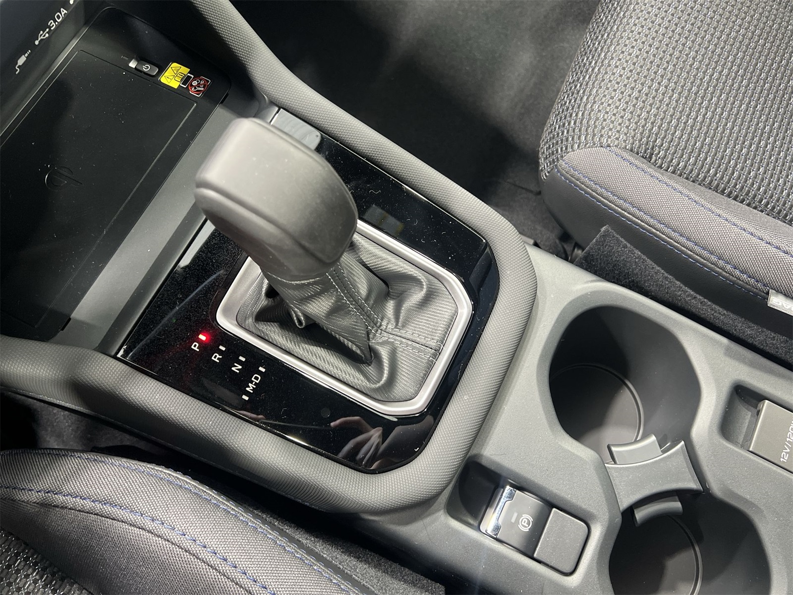 2025 Subaru Forester Premium photo 19