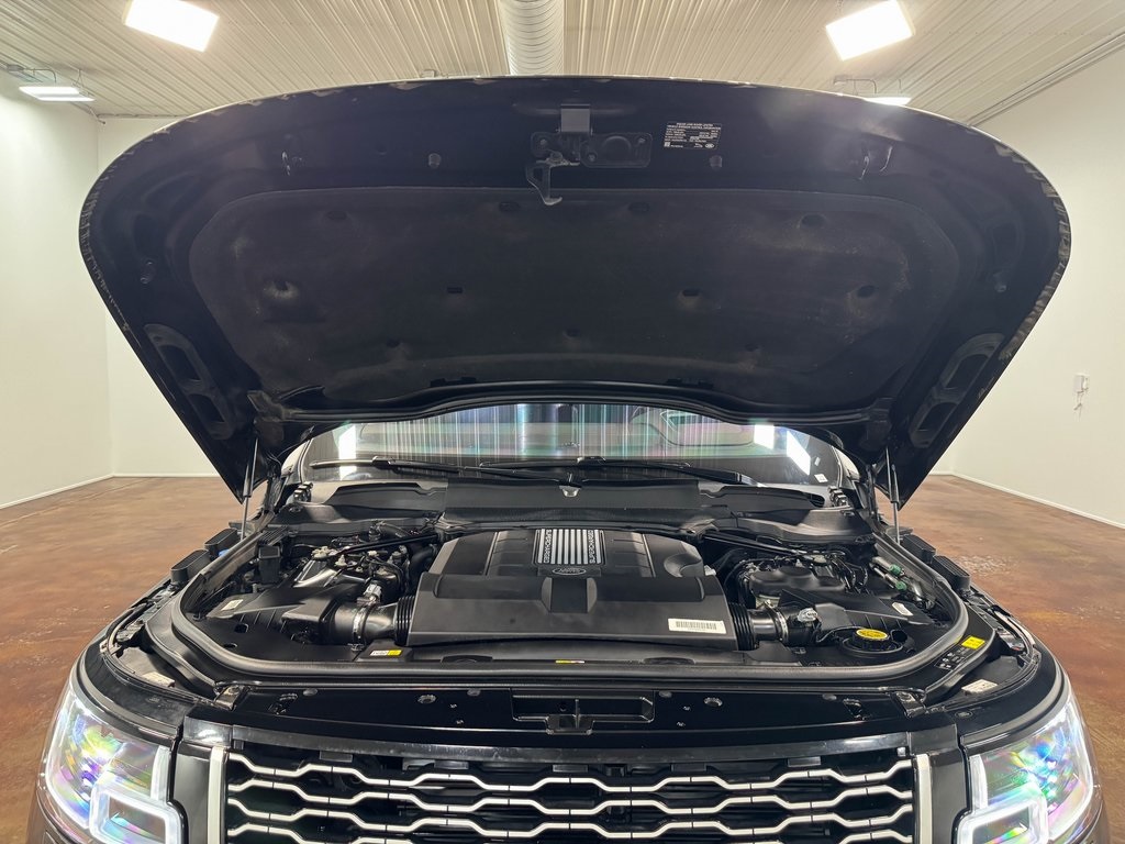 2021 Land Rover Range Rover P525 HSE HSE Westminster Edition photo 16
