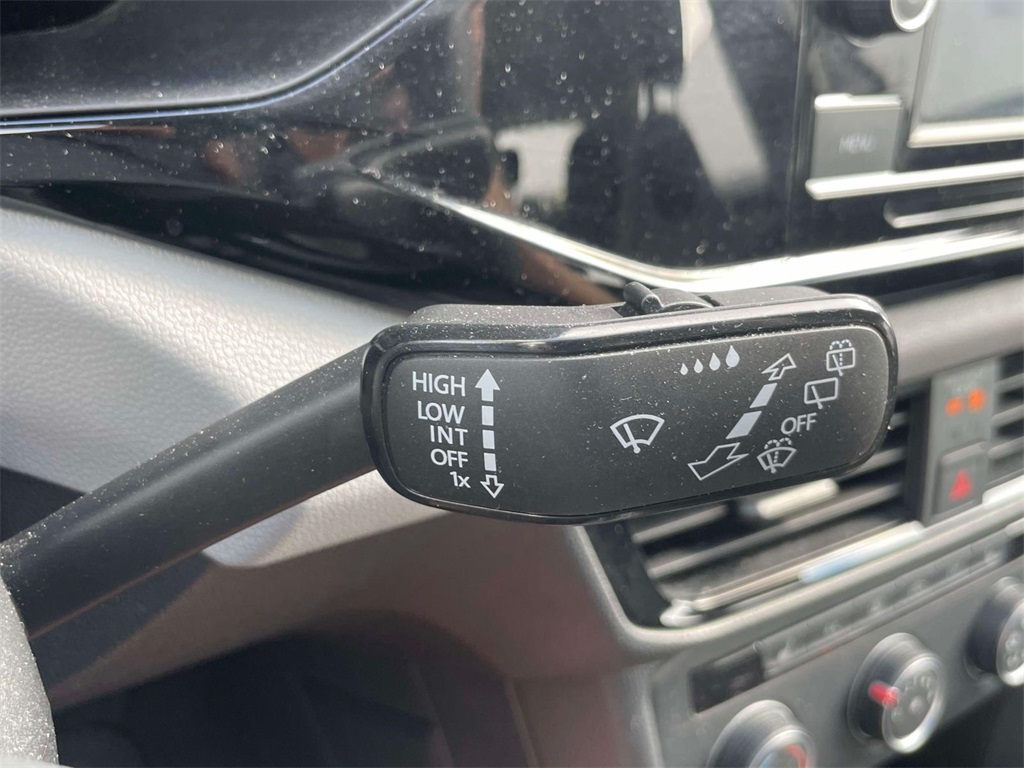 2022 Volkswagen Taos S photo 16