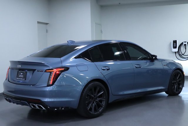 2023 Cadillac CT5 V photo 11