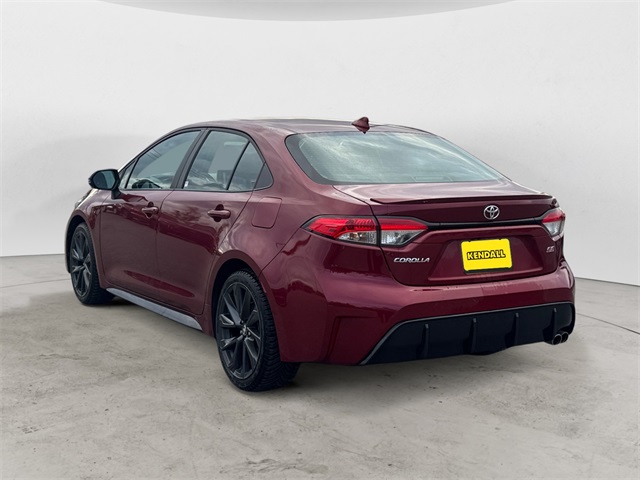 2023 Toyota Corolla SE photo 3