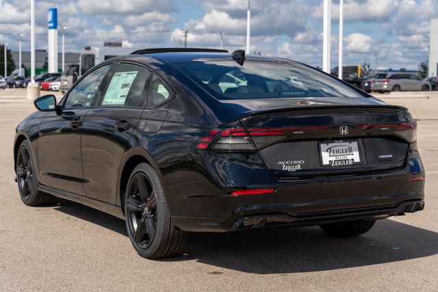 2025 Honda Accord Hybrid Sport-L photo 5