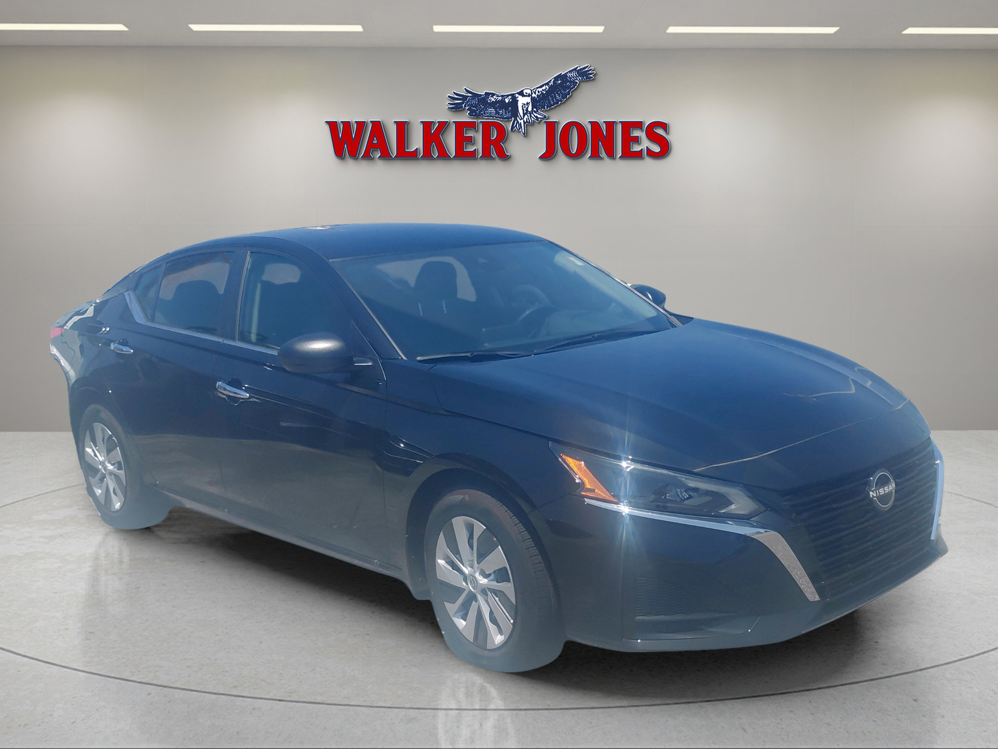 2025 Nissan Altima S's photo