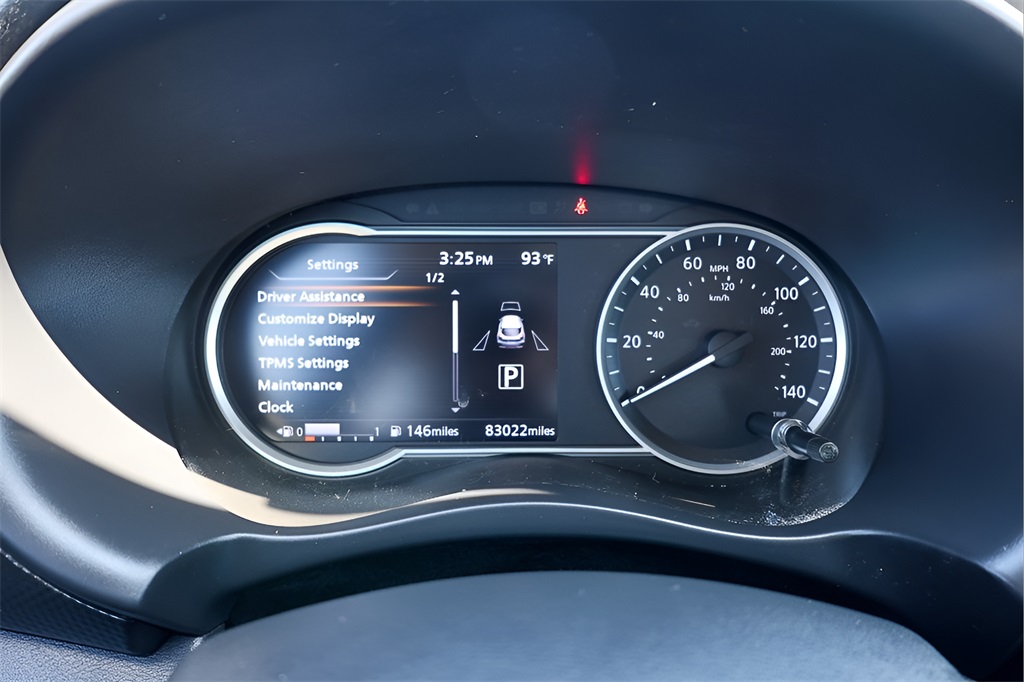 2018 Nissan Kicks SV photo 11