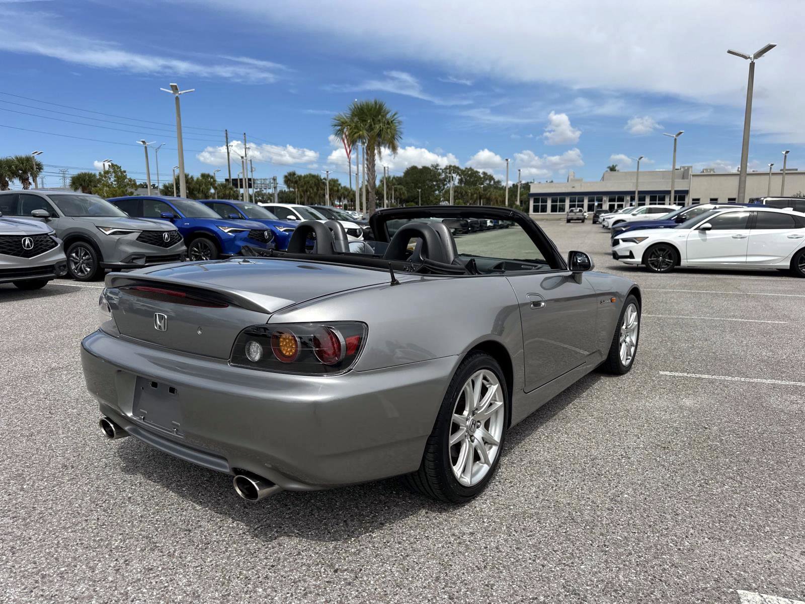2004 Honda S2000 Base photo 4