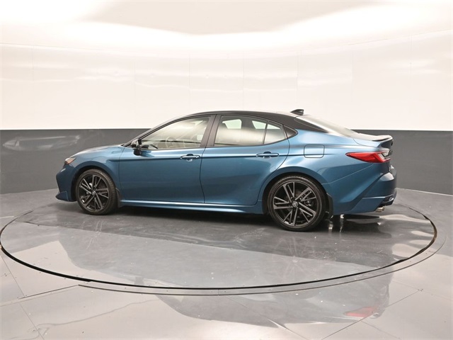 2025 Toyota Camry XSE photo 4