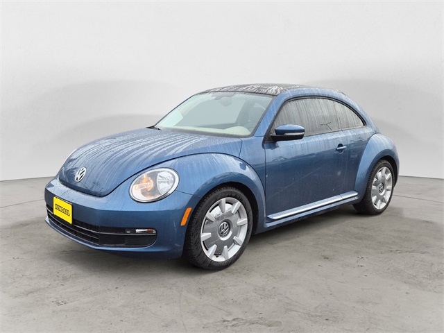 2016 Volkswagen Beetle SEL's photo