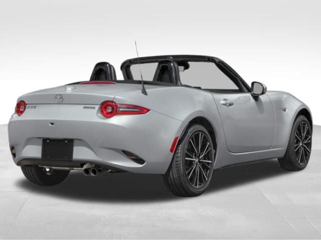 2025 Mazda MX-5 Miata Miata Grand Touring photo 2