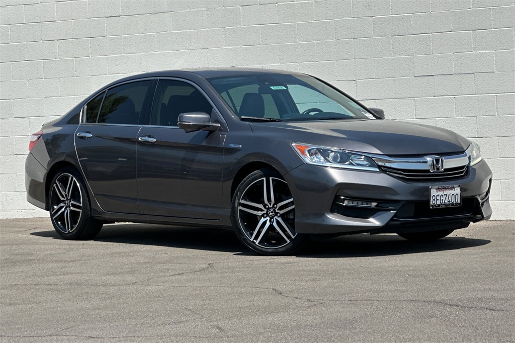 Used 2017 Honda Accord Hybrid EX-L with VIN JHMCR6F5XHC018815 for sale in Yorba Linda, CA