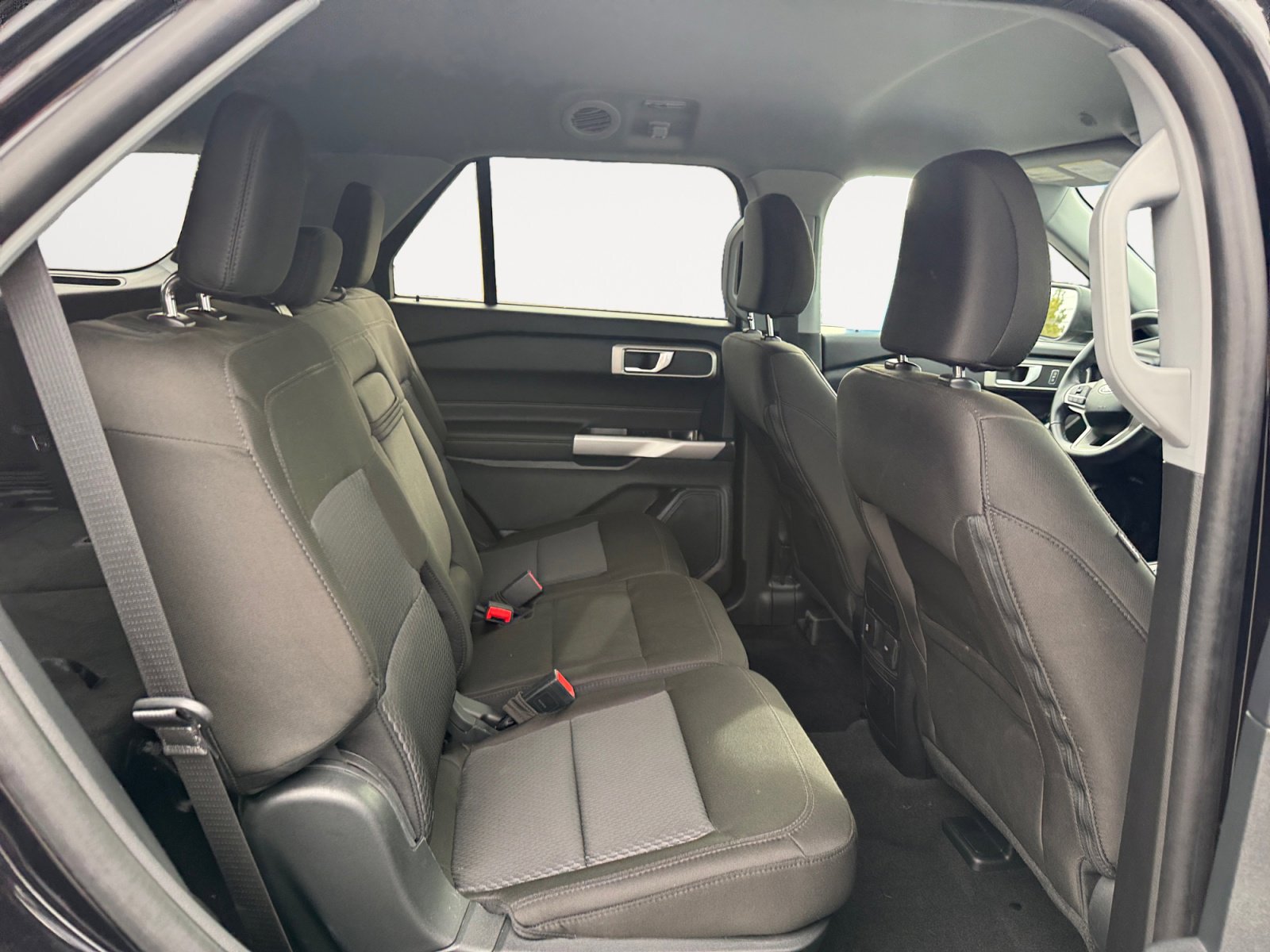 2023 Ford Explorer XLT photo 15