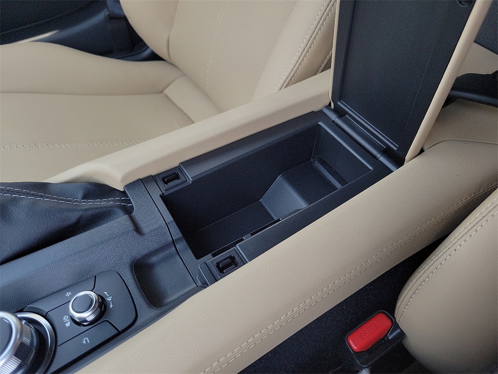 2025 Mazda MX-5 Miata Miata Grand Touring photo 14