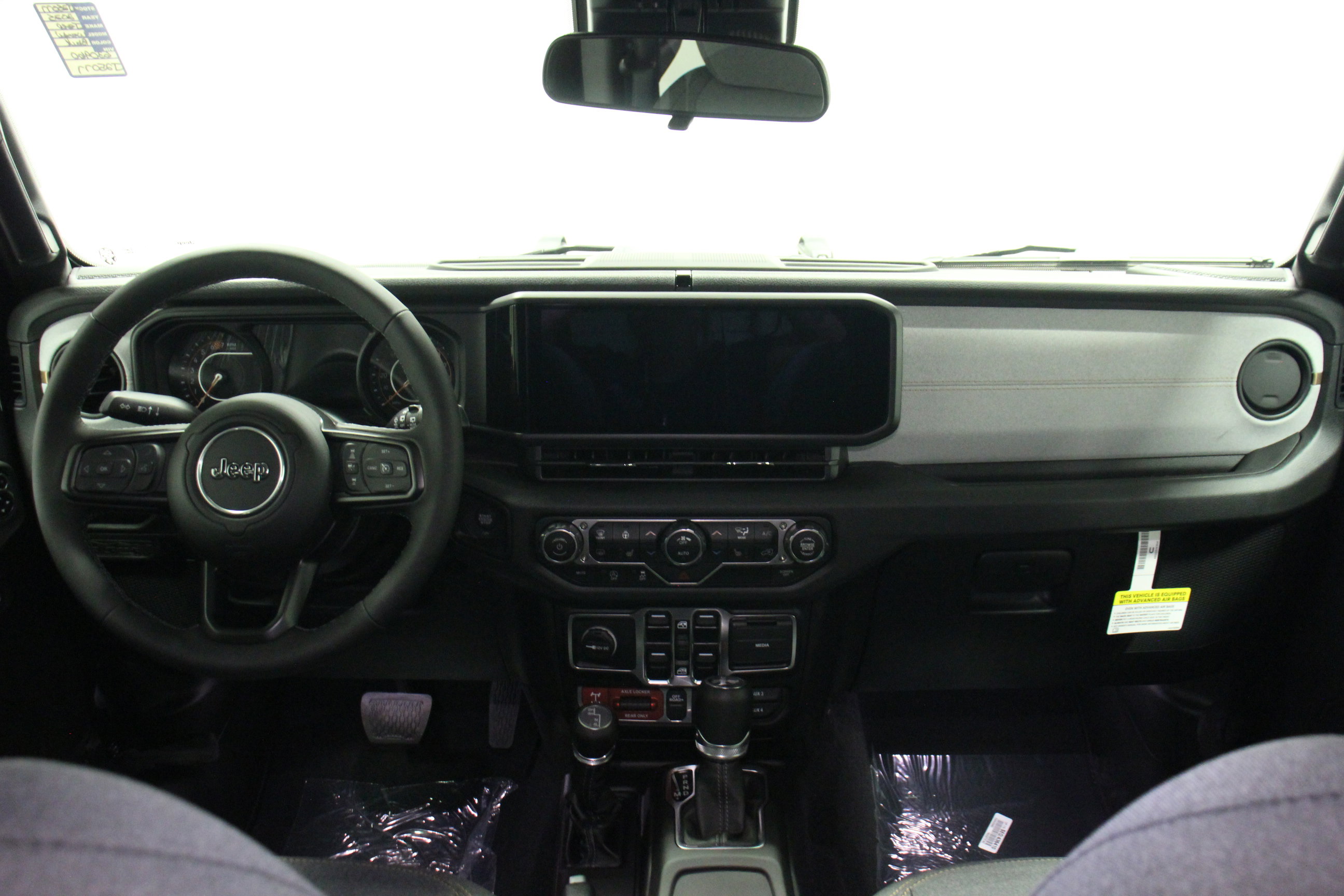 2025 Jeep Wrangler Willys photo 15