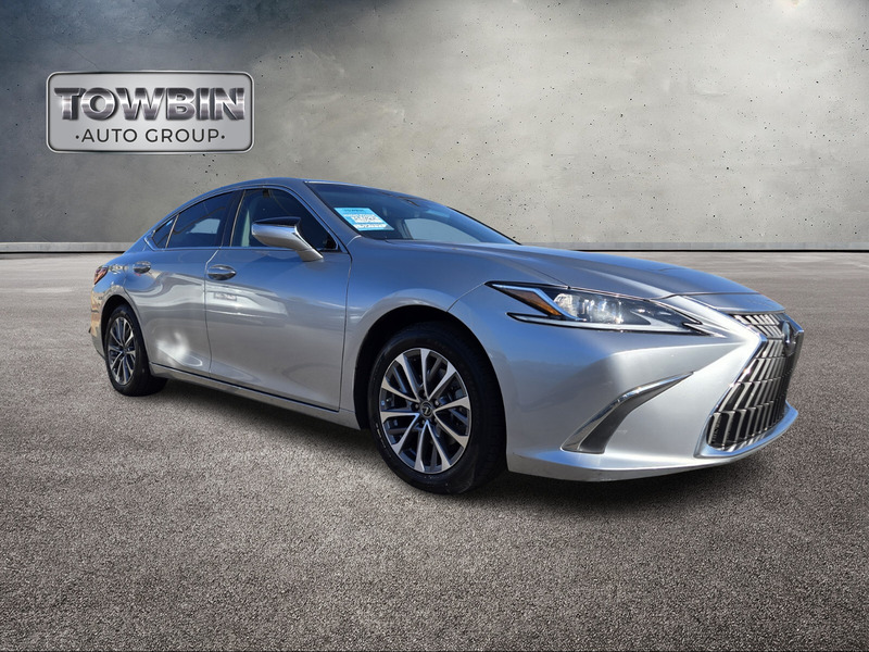 2022 Lexus ES 350 photo 2