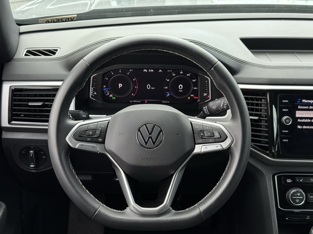 2023 Volkswagen Atlas Cross Sport V6 SE Technology photo 8
