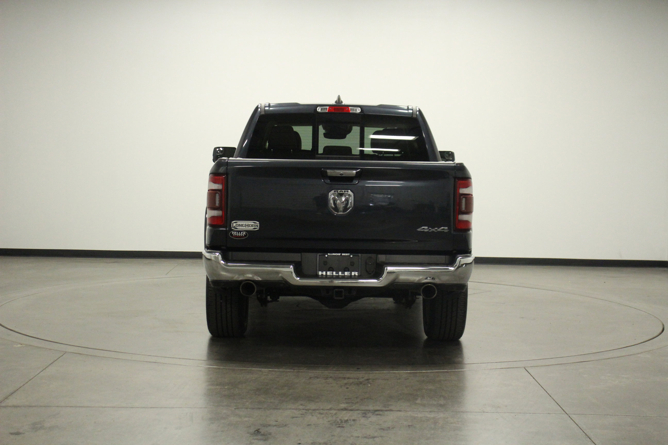 2019 Ram 1500 Laramie Longhorn photo 6