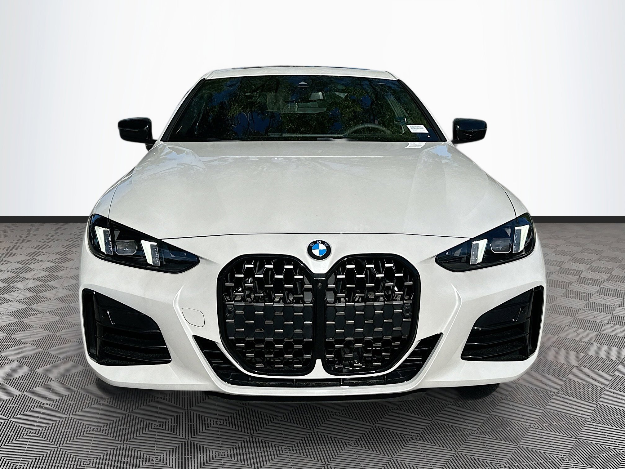 2026 Bmw 430i Coupe photo 2