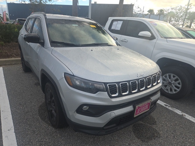 2025 Jeep Compass Latitude's photo