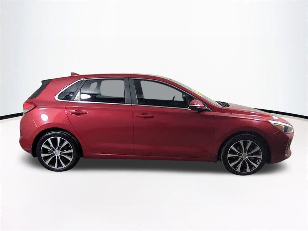 2018 Hyundai Elantra GT Base photo 4