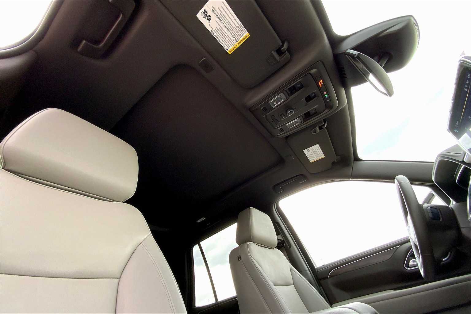2023 Chevrolet Tahoe Z71 photo 13