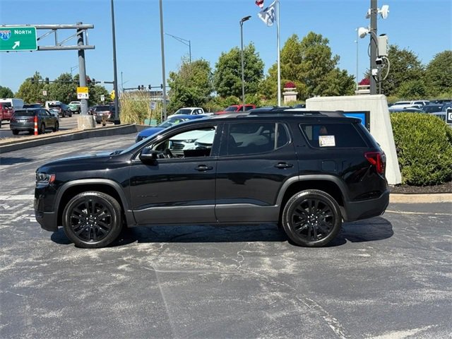 2023 Gmc Acadia SLE photo 2