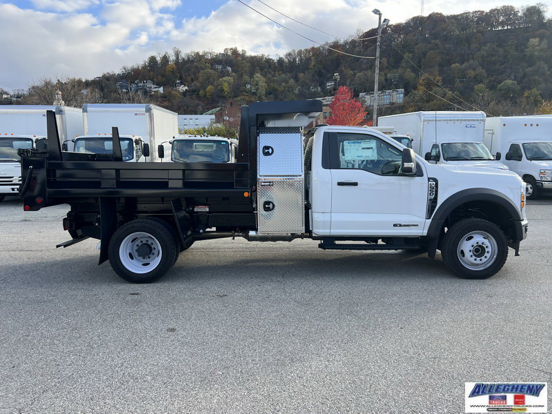 2024 Ford F-550 XL photo 4